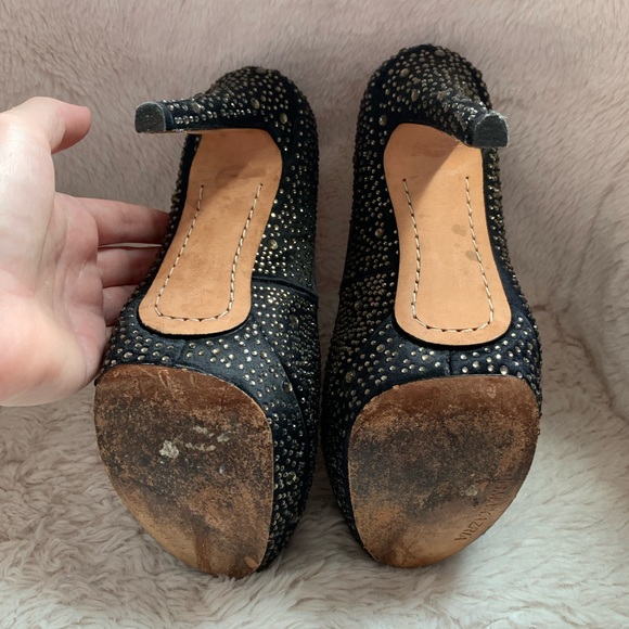 ⭐️ BCBGMAXAZRIA Black Satin Studded Pumps ⭐️ - Picture 5 of 8